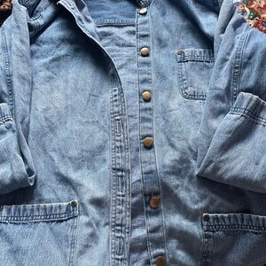 Unique nice gold butt Jean thrown on jacket size XL